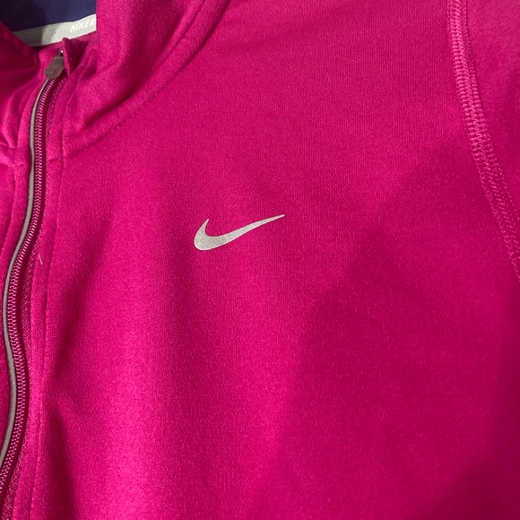 Nike DriFit L/S Running Shirt S
Quarter Zip, Pink w Navy Trim Swoosh Activewear - Picture 2 of 8
